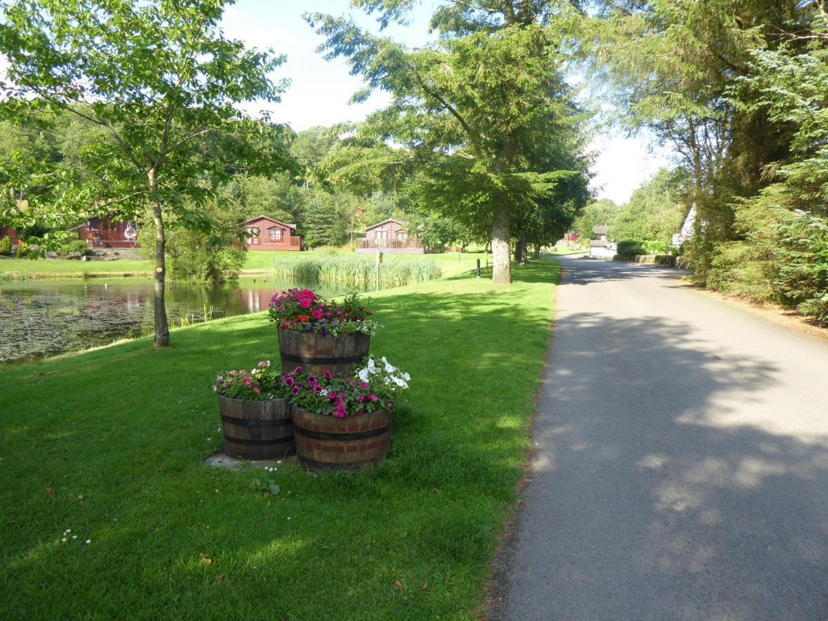 Trossachs Holiday Park Drymen Esterno foto